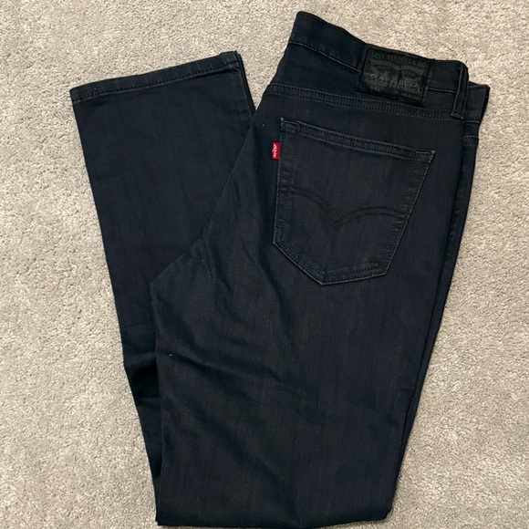 Levi's Black Athletic Taper Straight Jeans with Iconic Leather Patch - Picture 2 of 5